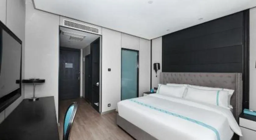 Bed in Xana Hotelle Luzhou High-Speed Railway Station Trading Market Passenger Terminal