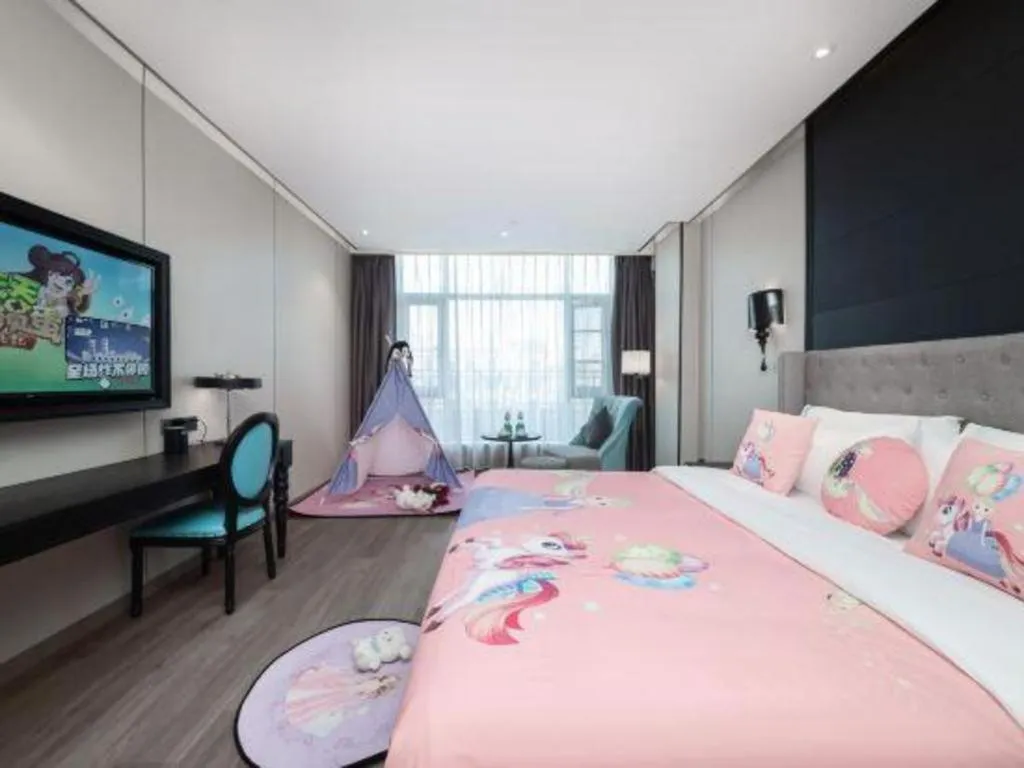 Bed in Xana Hotelle Luzhou High-Speed Railway Station Trading Market Passenger Terminal