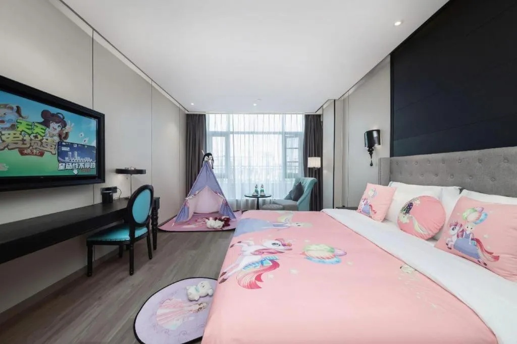 Bed in Xana Hotelle Luzhou High-Speed Railway Station Trading Market Passenger Terminal