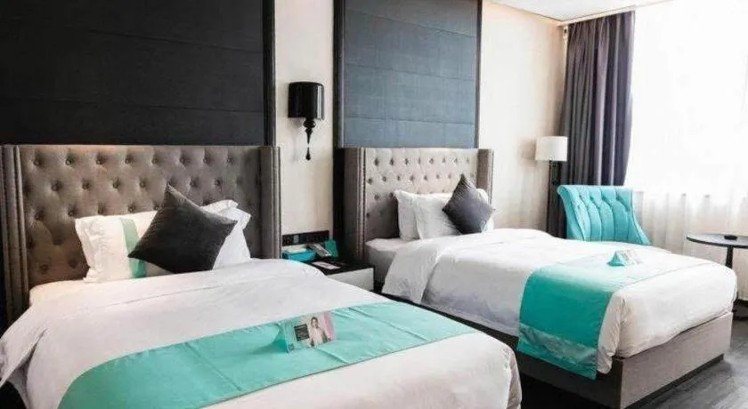 Bed in Xana Hotelle Luzhou High-Speed Railway Station Trading Market Passenger Terminal