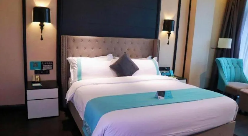 Bed in Xana Hotelle Luzhou High-Speed Railway Station Trading Market Passenger Terminal