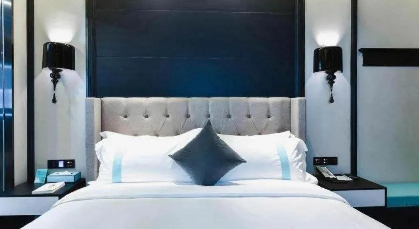 Bed in Xana Hotelle Luzhou High-Speed Railway Station Trading Market Passenger Terminal