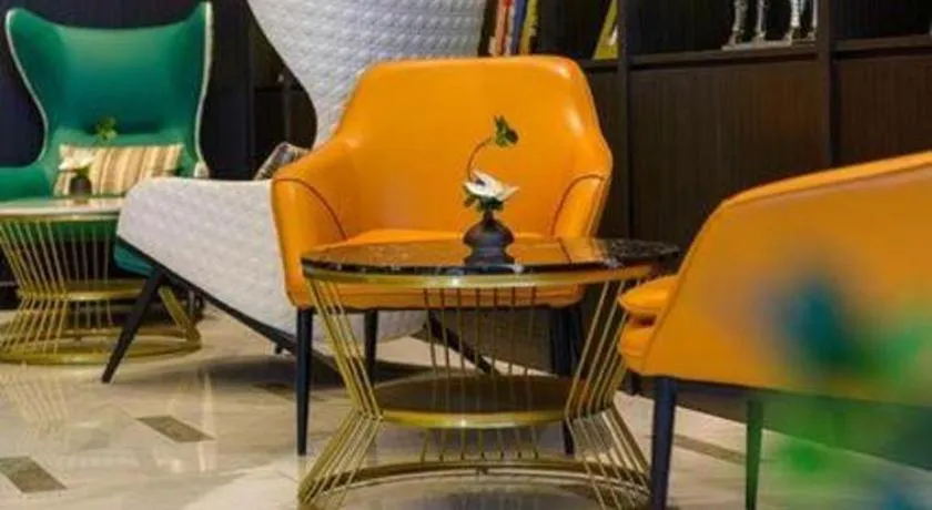 Magnotel Tongxiang Shimao Center