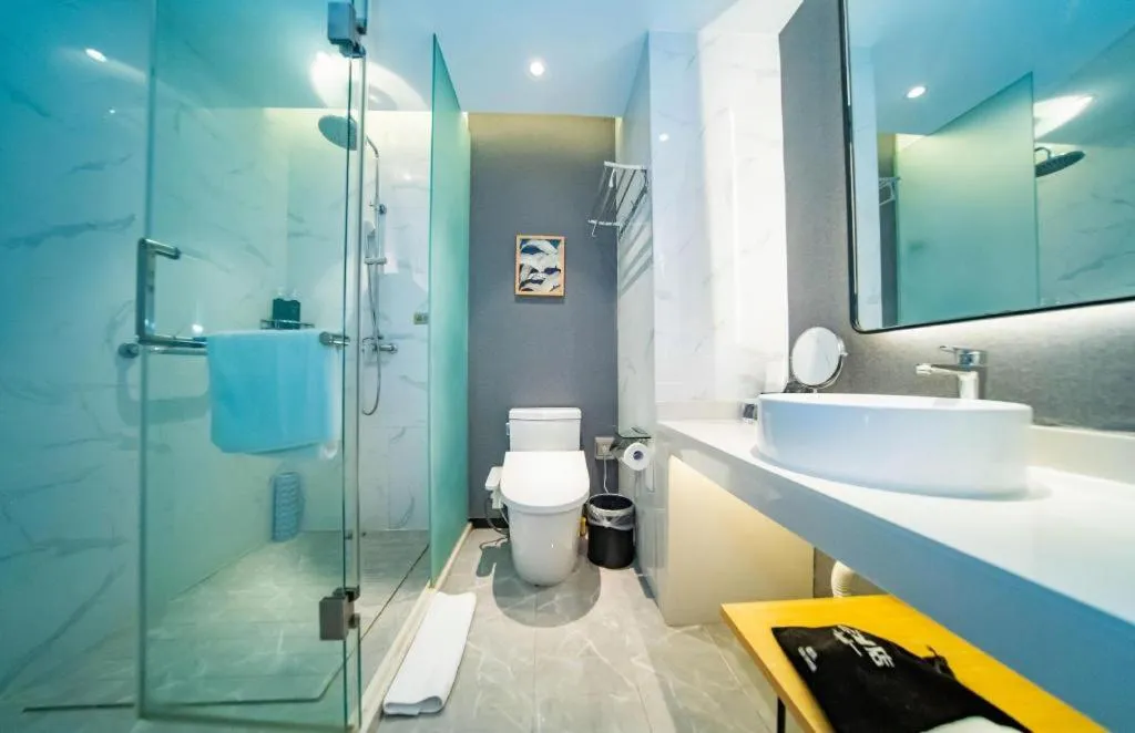 Magnotel Tongxiang Shimao Center