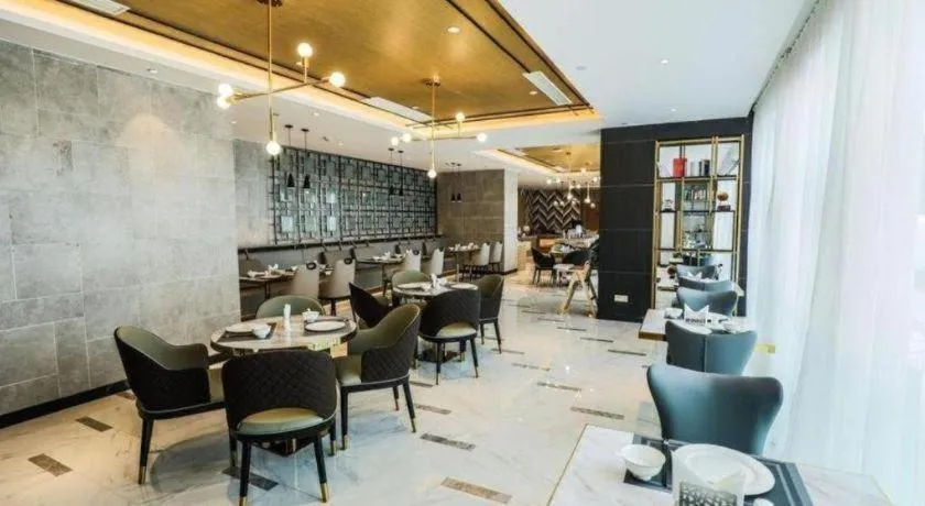 Magnotel Tongxiang Shimao Center