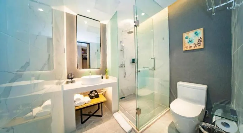 Magnotel Tongxiang Shimao Center