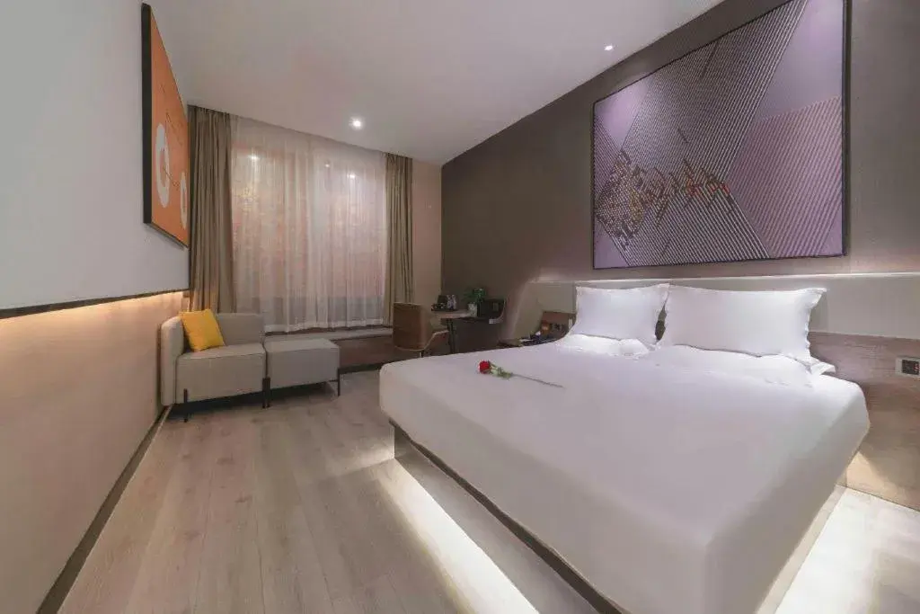 Bed in IU Hotels· Wuhan Jianghan Road Metro Station Bed in IU Hotels· Wuhan Jianghan Road Metro Station