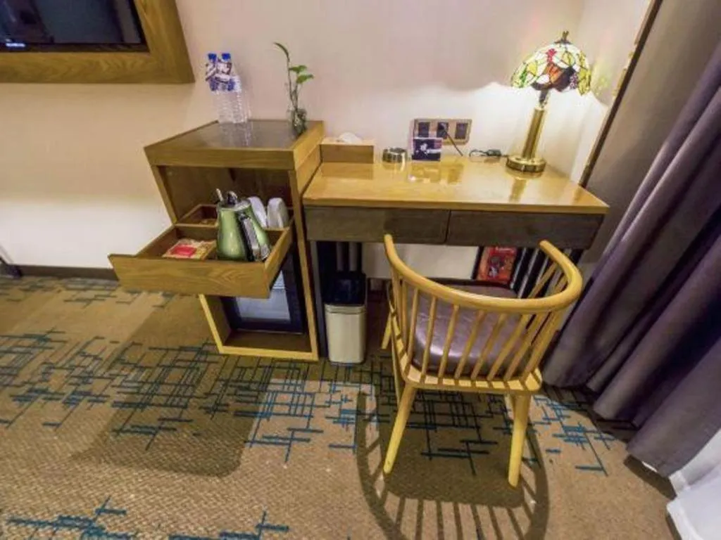 James Joyce Coffetel Changchun People's Square