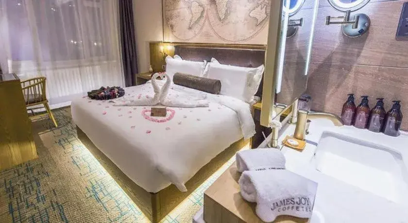 Bed in James Joyce Coffetel Changchun People's Square Bed in James Joyce Coffetel Changchun People's Square