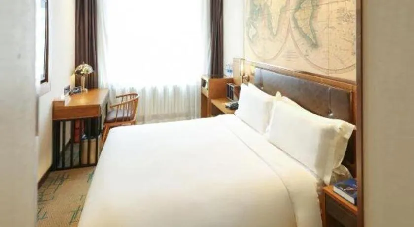 Bed in James Joyce Coffetel Changchun People's Square