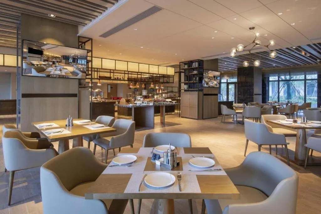 Zhejiang Cloud Mountain Deefly Hotel