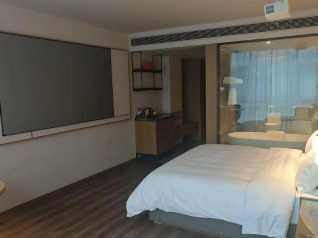 Bed in Zhejiang Cloud Mountain Deefly Hotel