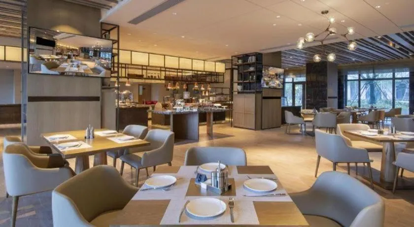 Zhejiang Cloud Mountain Deefly Hotel