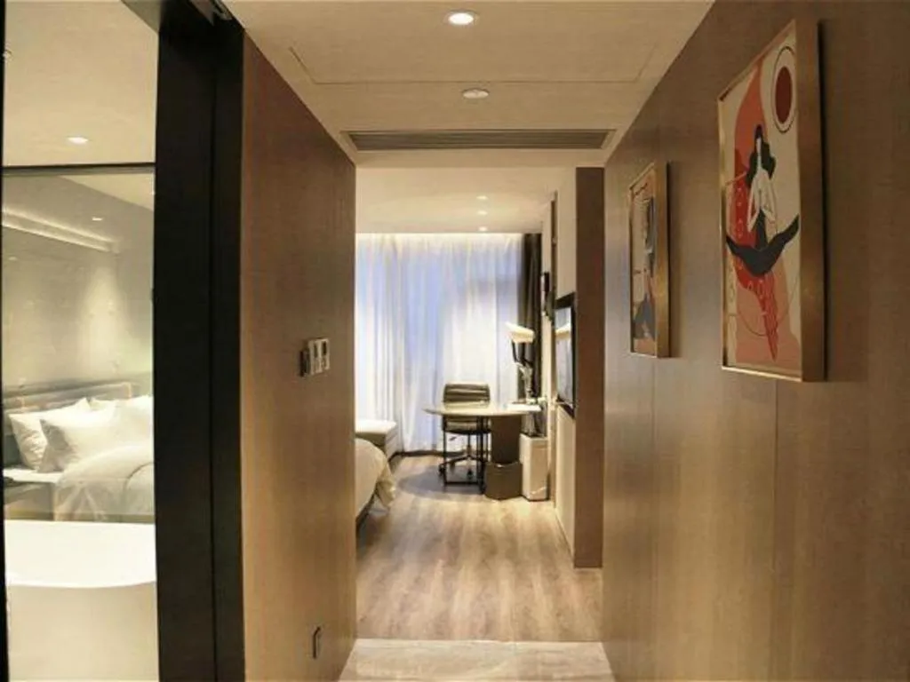 Zhejiang Cloud Mountain Deefly Hotel