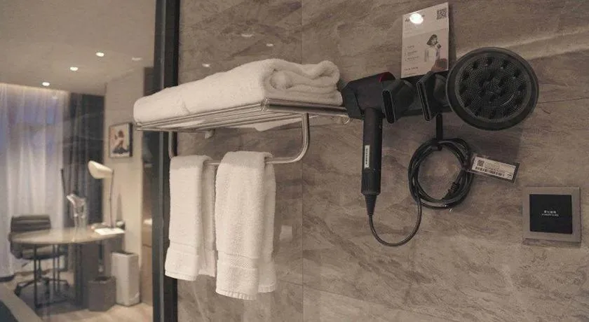 Zhejiang Cloud Mountain Deefly Hotel