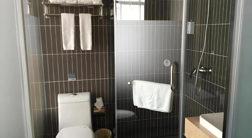 Thank Inn Hotel Hubei Huanggang Hong'an County Hong'an No.1 Middle School