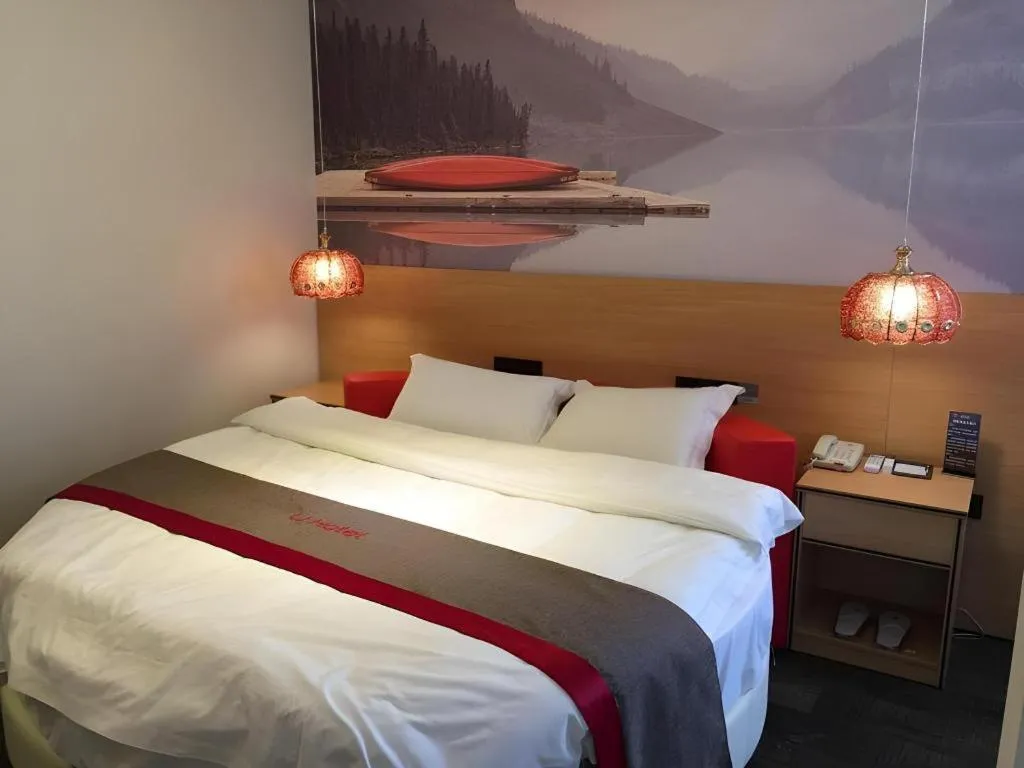 Bed in Thank Inn Hotel Hubei Huanggang Hong'an County Hong'an No.1 Middle School