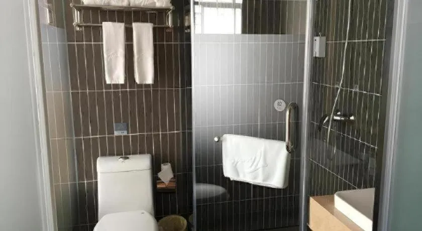 Thank Inn Hotel Hubei Huanggang Hong'an County Hong'an No.1 Middle School