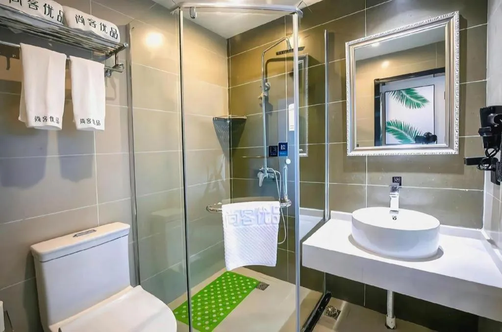 UP and IN Hotel Jiangxi Nanchang City Nanchang County Liantang Zhong Avenue Huarunwanjia