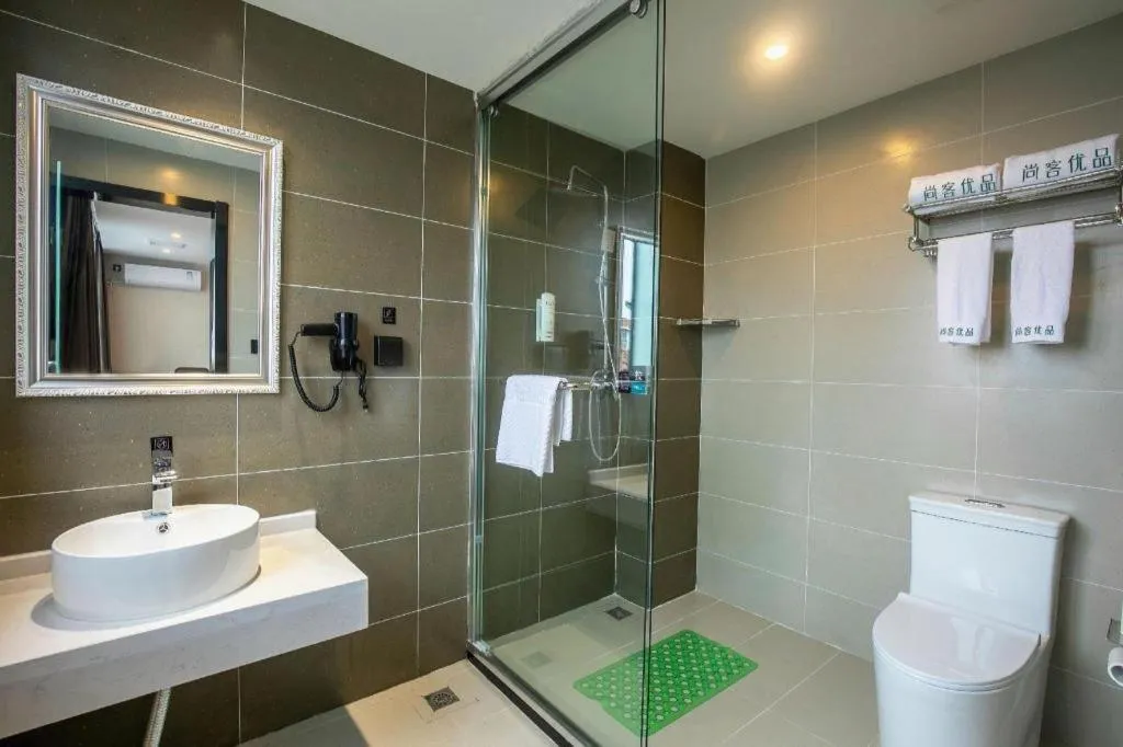 UP and IN Hotel Jiangxi Nanchang City Nanchang County Liantang Zhong Avenue Huarunwanjia