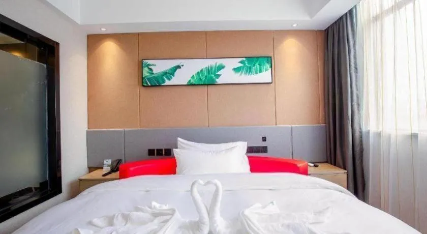 Bed in UP and IN Hotel Jiangxi Nanchang City Nanchang County Liantang Zhong Avenue Huarunwanjia