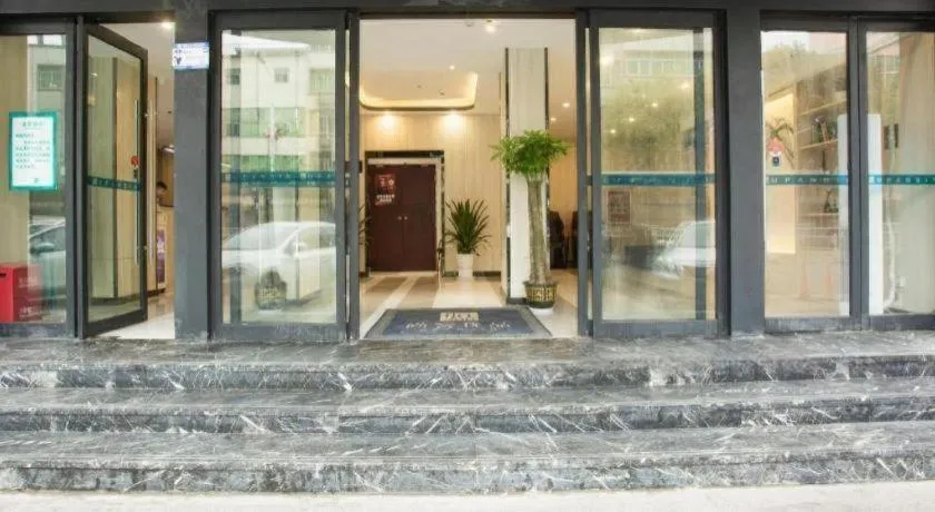 UP and IN Hotel Jiangxi Nanchang City Nanchang County Liantang Zhong Avenue Huarunwanjia