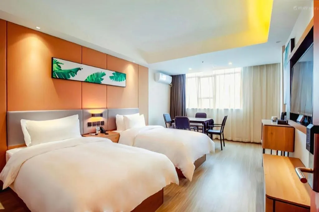 Bed in UP and IN Hotel Jiangxi Nanchang City Nanchang County Liantang Zhong Avenue Huarunwanjia