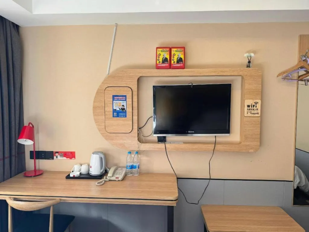 Thank Inn Plus Hotel Xinjiang Urumqi Tianshan District Bingtuan Erzhong