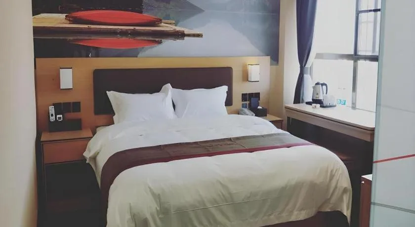 Bed in Chengke Hotel Guangdong Zhaoqing Sihui District Huilin Road