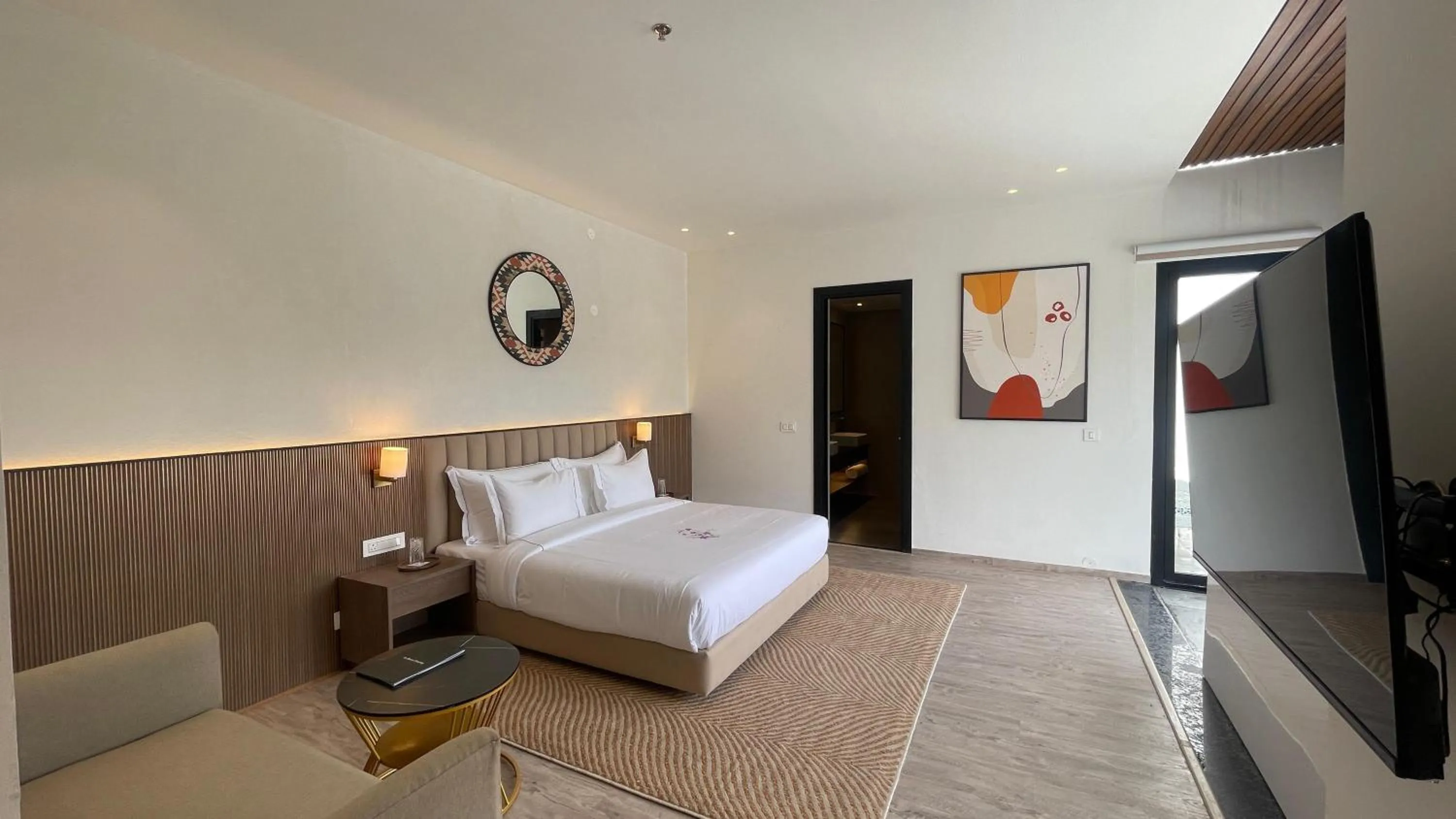 Living room, Bed in Velmore Kasauli Operated by Royal Orchid Hotel Ltd.