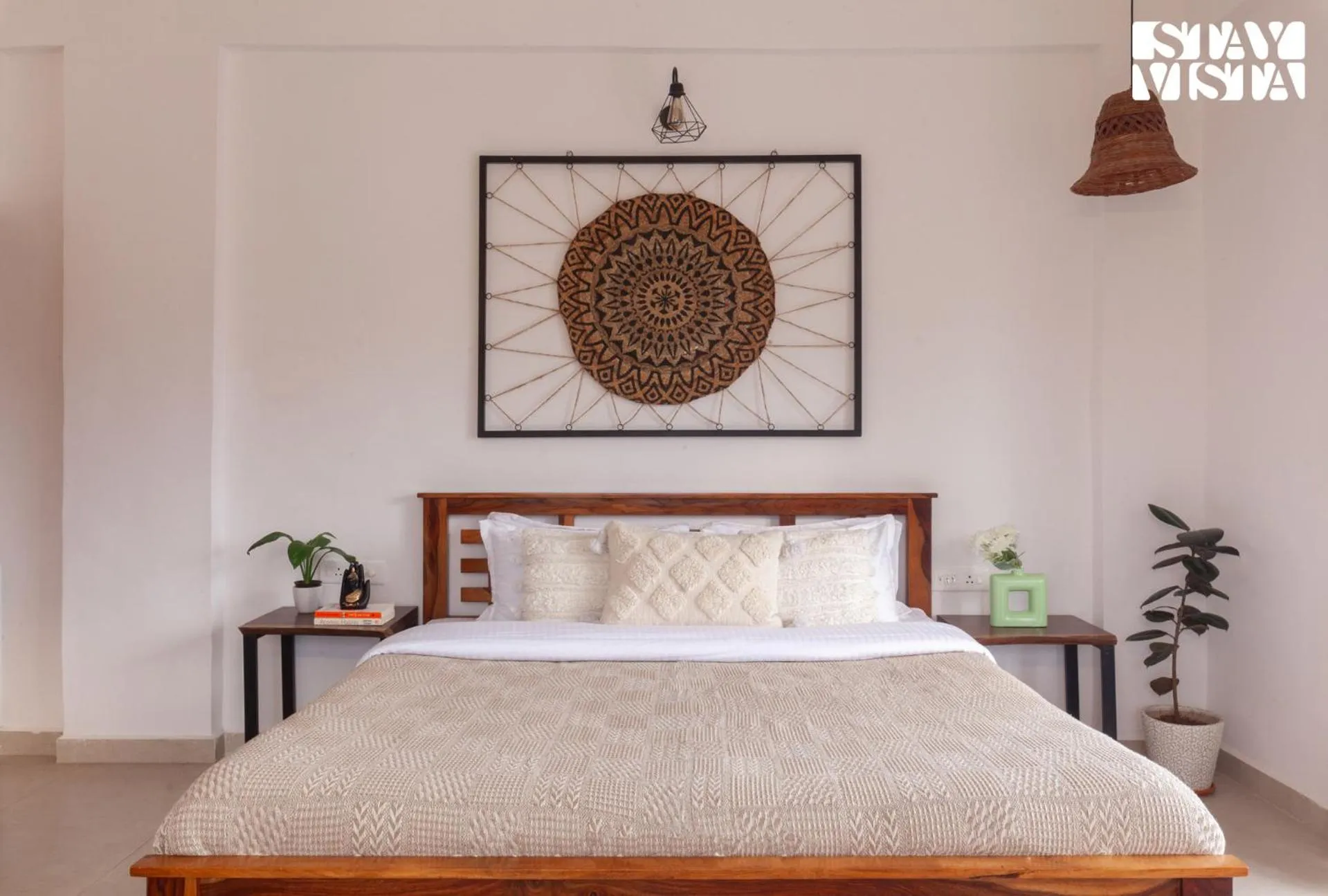 Bedroom, Bed in StayVista at Mangifera Agro Estate with Pool, Wi-Fi