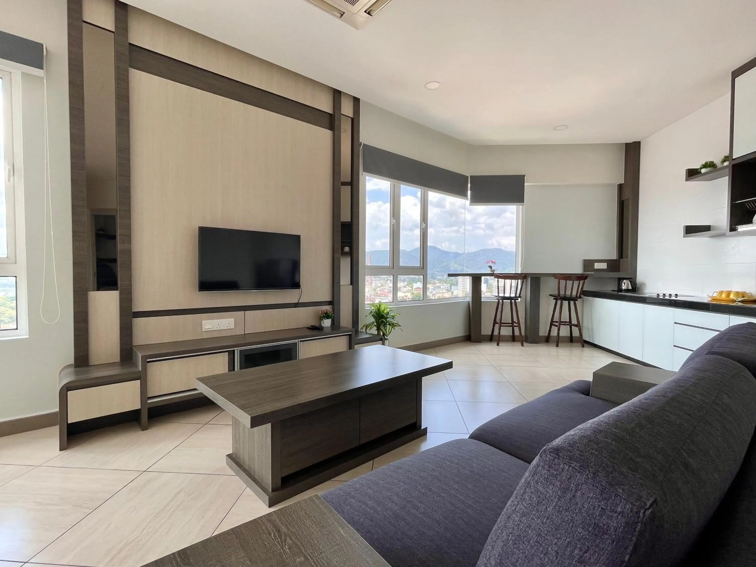 TV and multimedia in The Octagon Suites at Ipoh City Centre, 6 pax