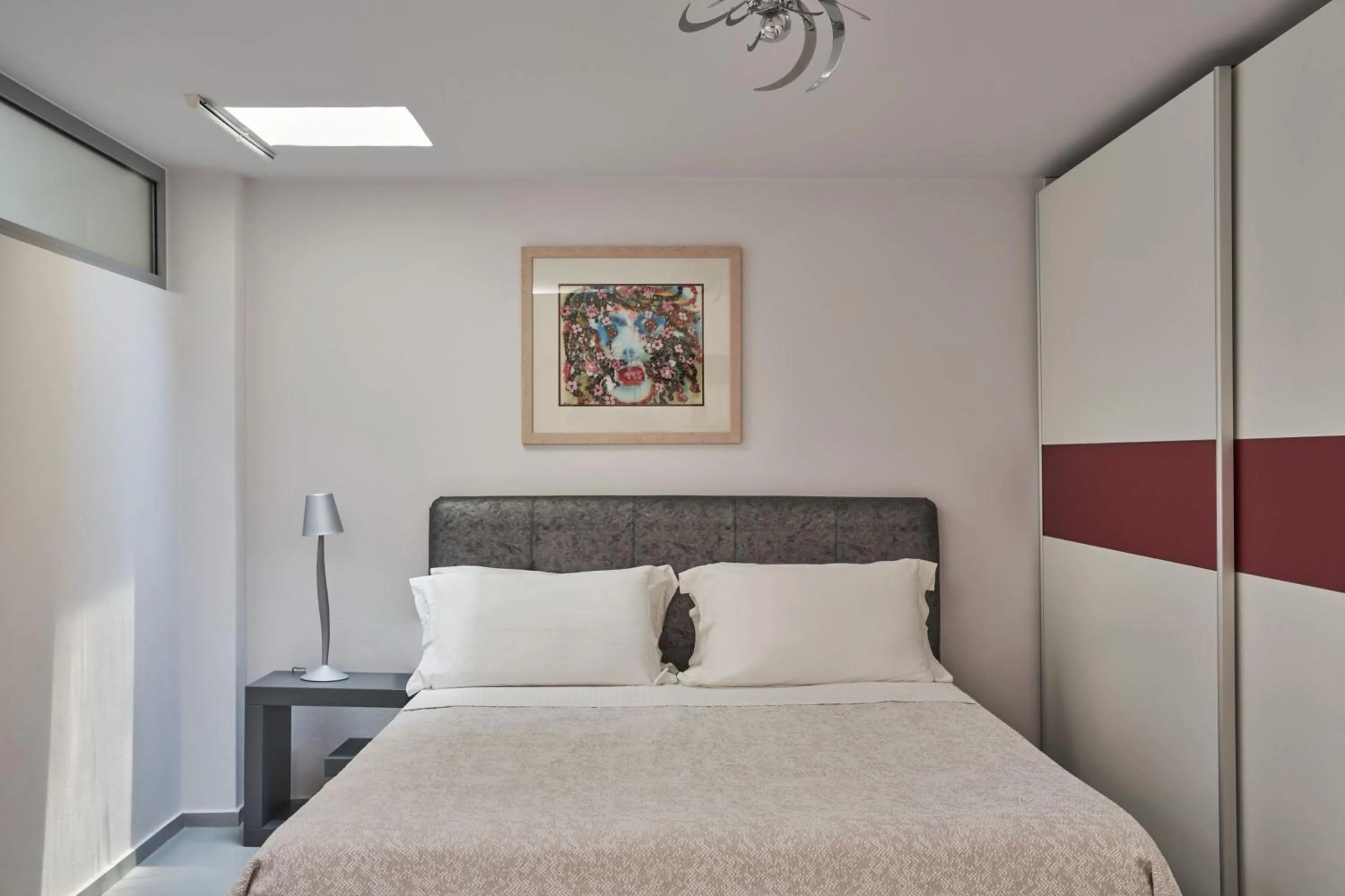 Bedroom, Bed in Elounda White Pearl Villa