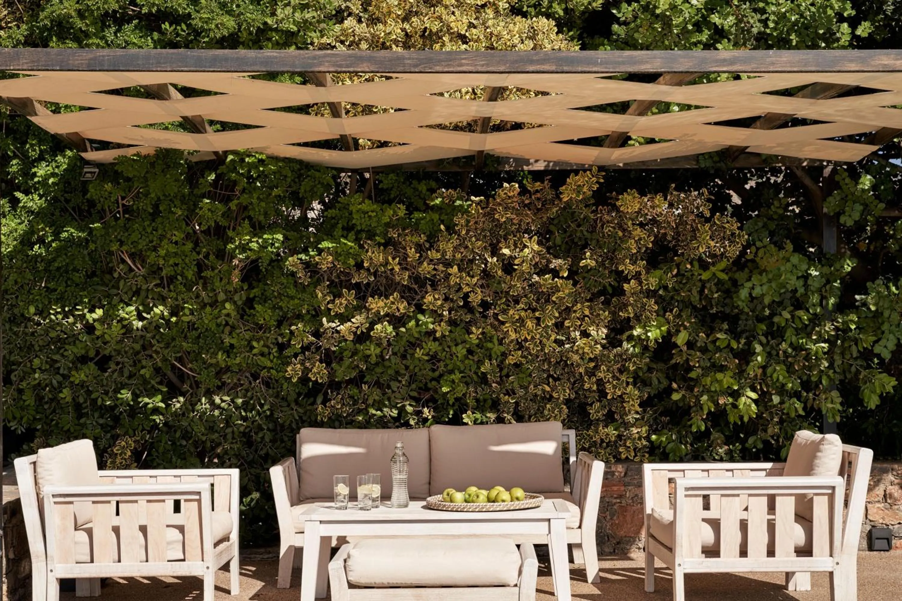 Seating area in Elounda White Pearl Villa