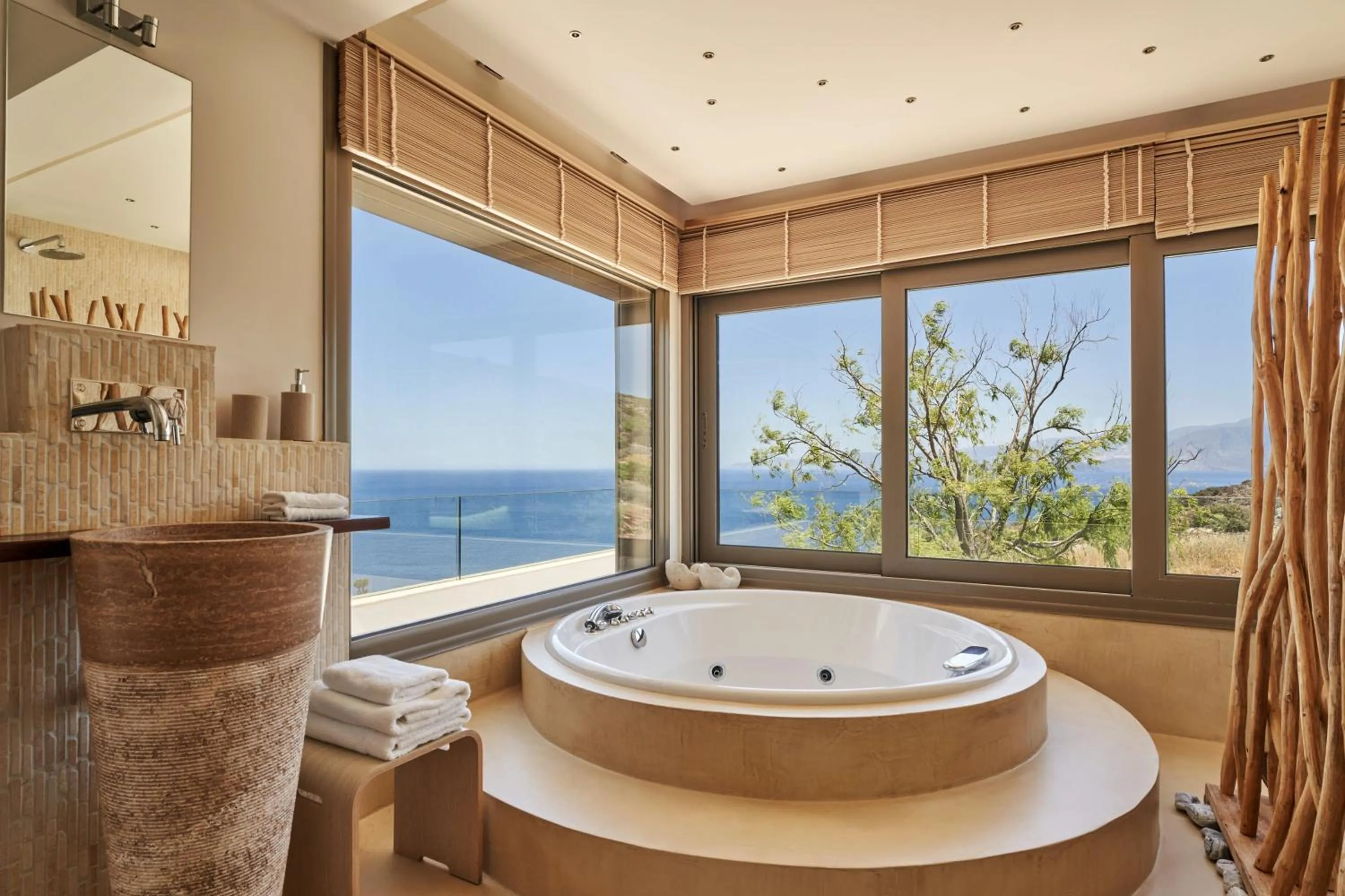Hot Tub in Elounda White Pearl Villa