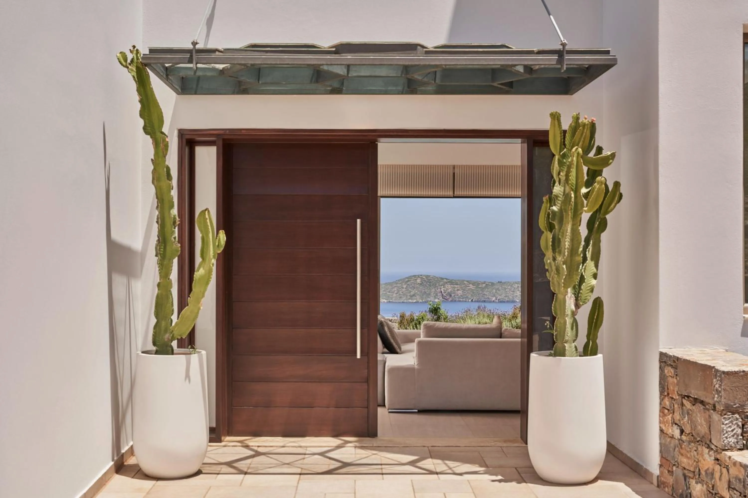 Facade/entrance in Elounda White Pearl Villa