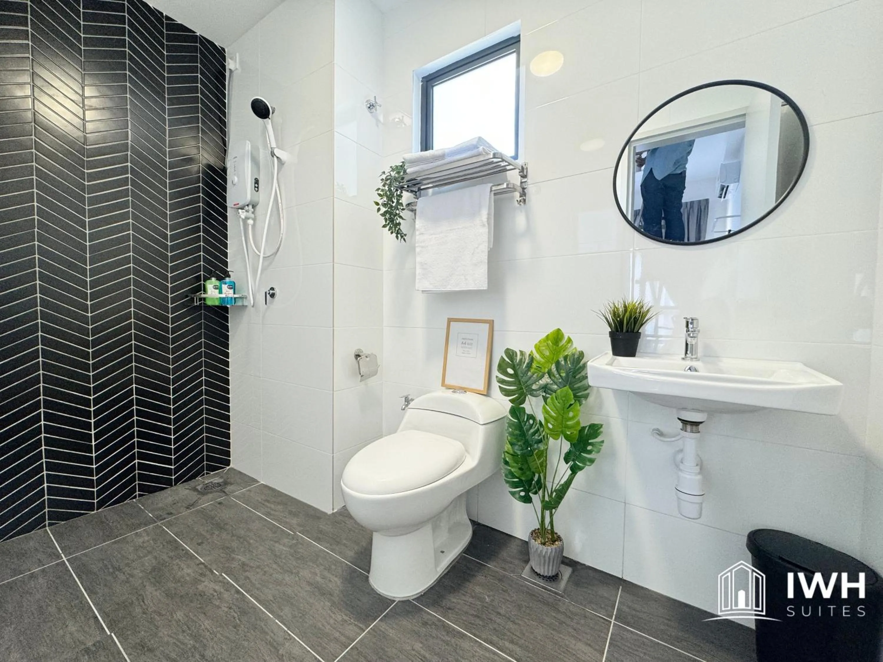 Shower in Ipoh Horizon Skypool Town Suites 4-11pax by IWH Suites