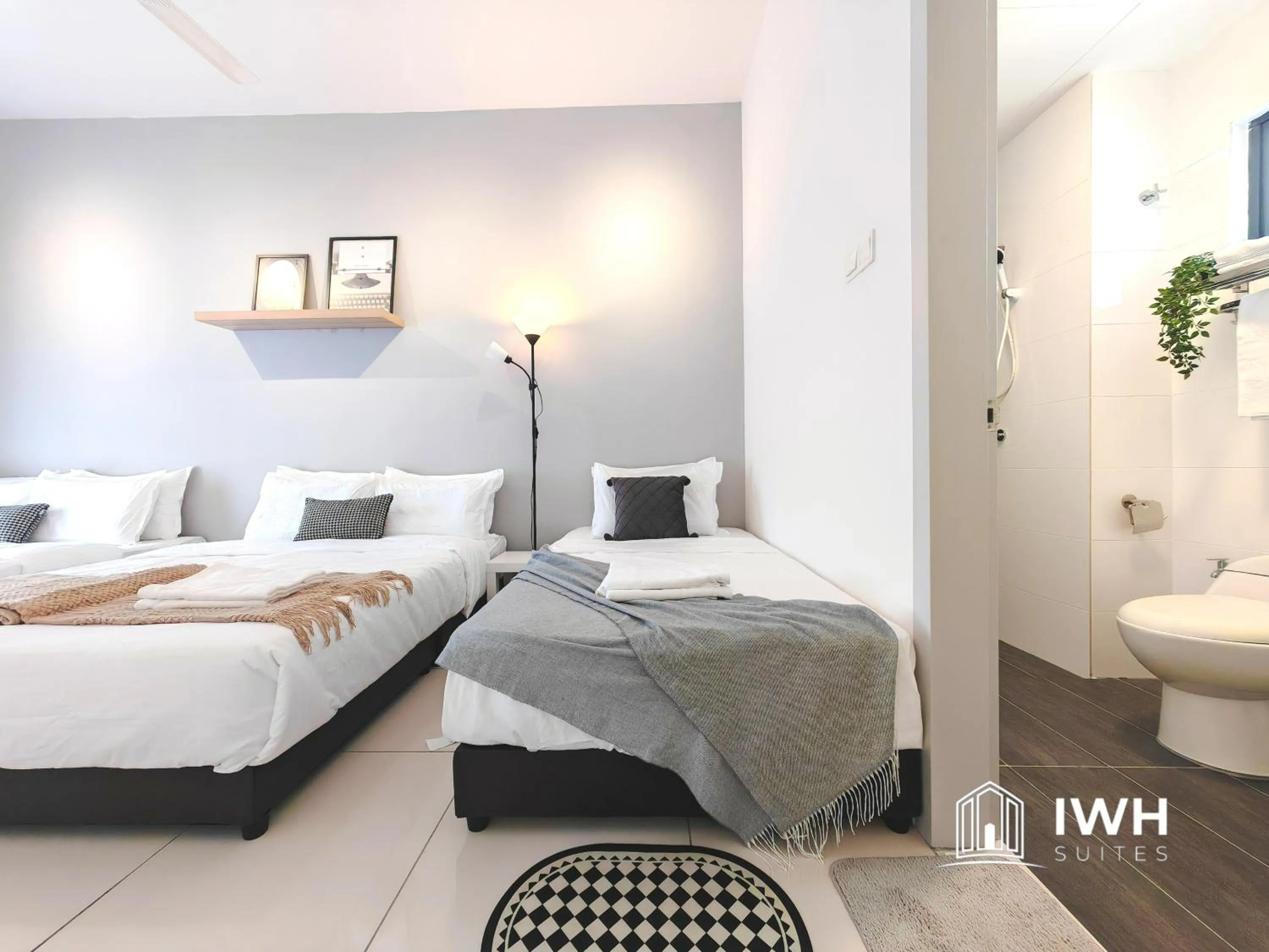 Bed in Ipoh Horizon Skypool Town Suites 4-11pax by IWH Suites