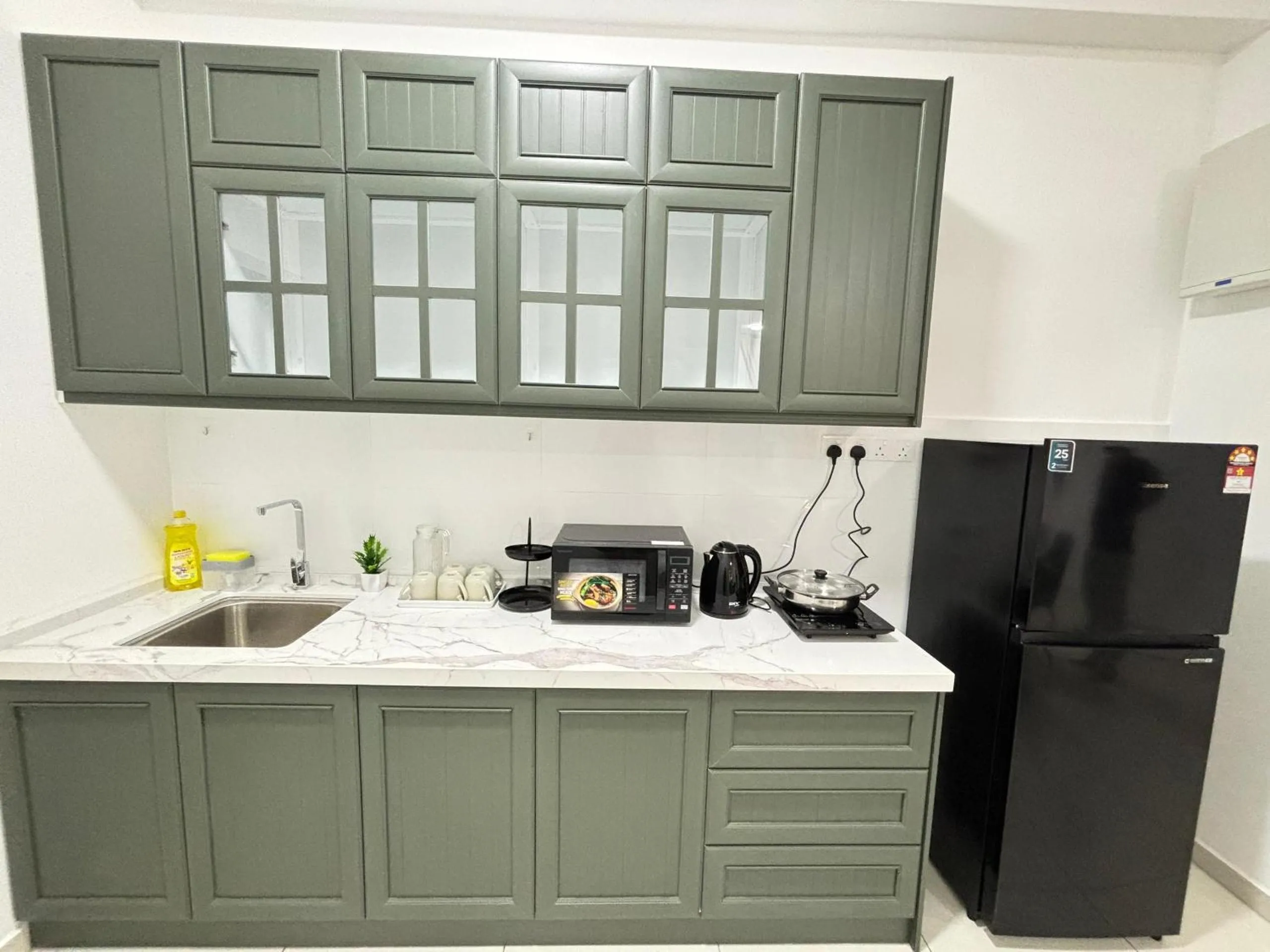 Kitchen or kitchenette in Ipoh Horizon Skypool Town Suites 4-11pax by IWH Suites