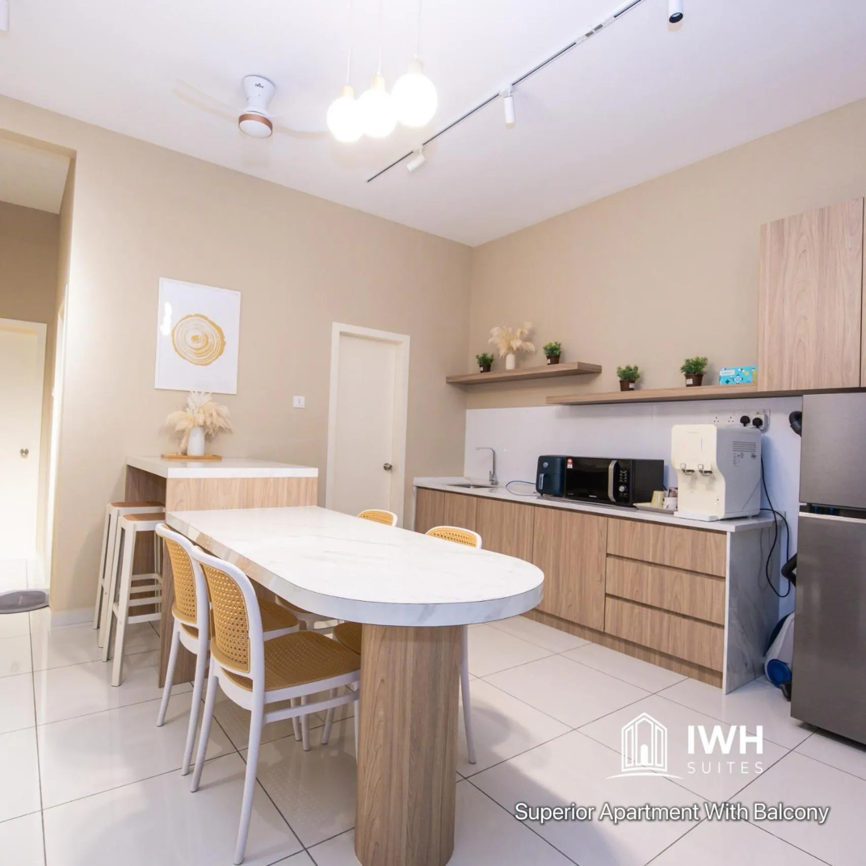 Kitchen or kitchenette in Ipoh Horizon Skypool Town Suites 4-11pax by IWH Suites