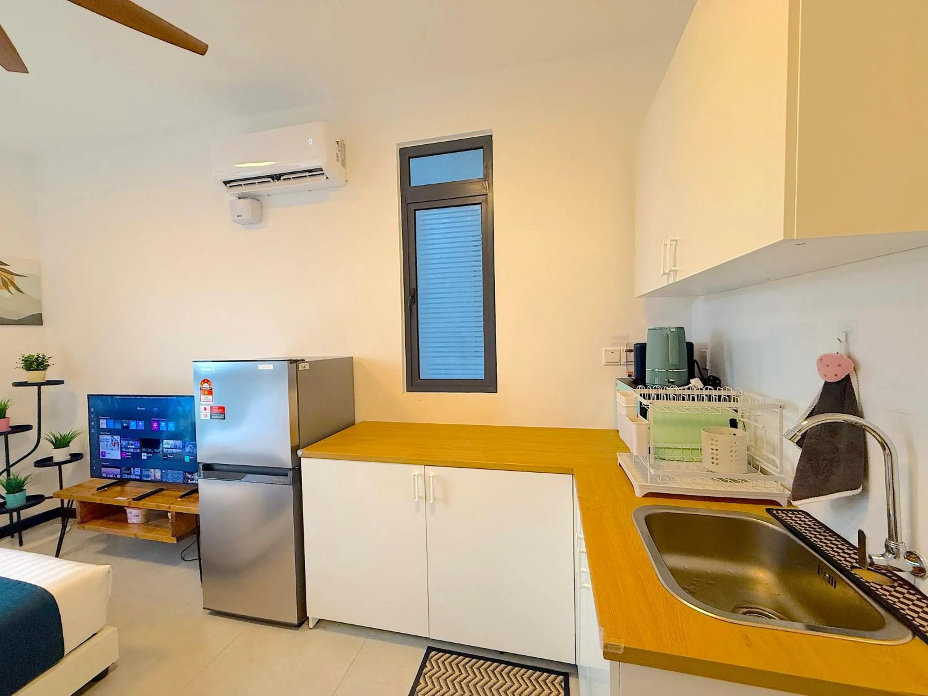 TV and multimedia in Neu Suites By Serenity Homes Near Gleneagles, KLCC & LRT