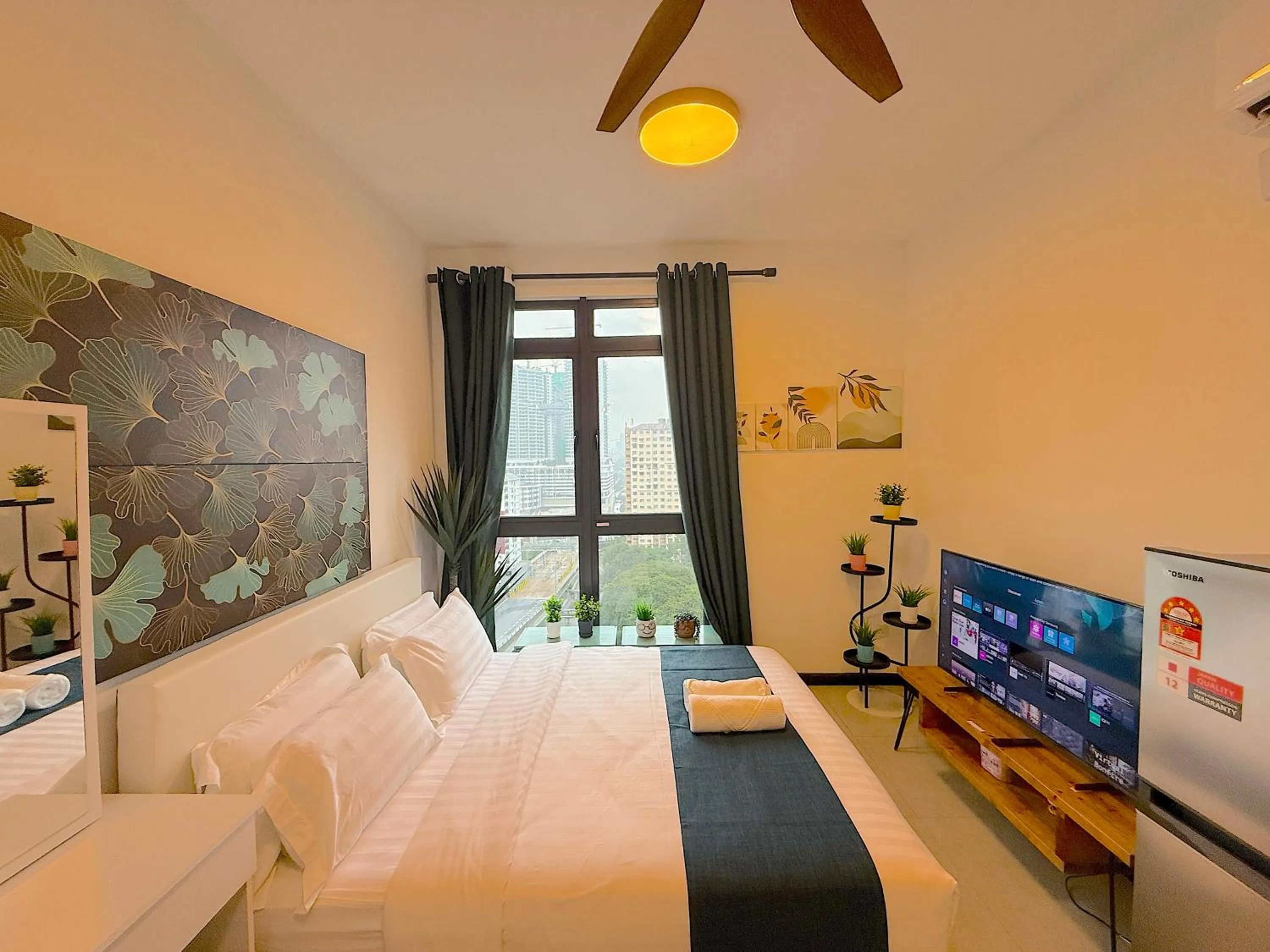 Bed in Neu Suites By Serenity Homes Near Gleneagles, KLCC & LRT