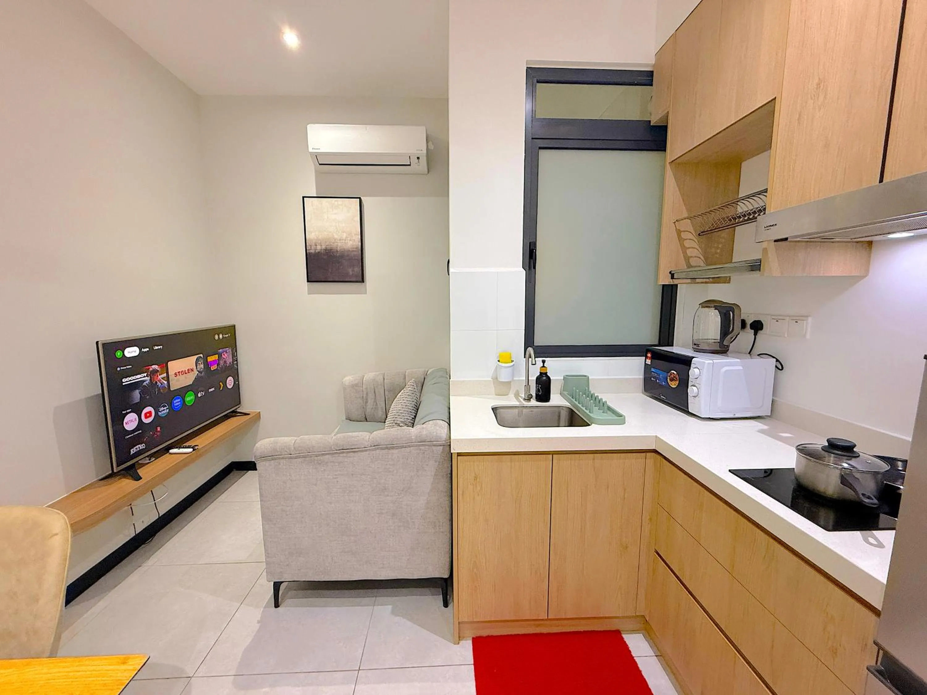 TV and multimedia in Neu Suites By Serenity Homes Near Gleneagles, KLCC & LRT