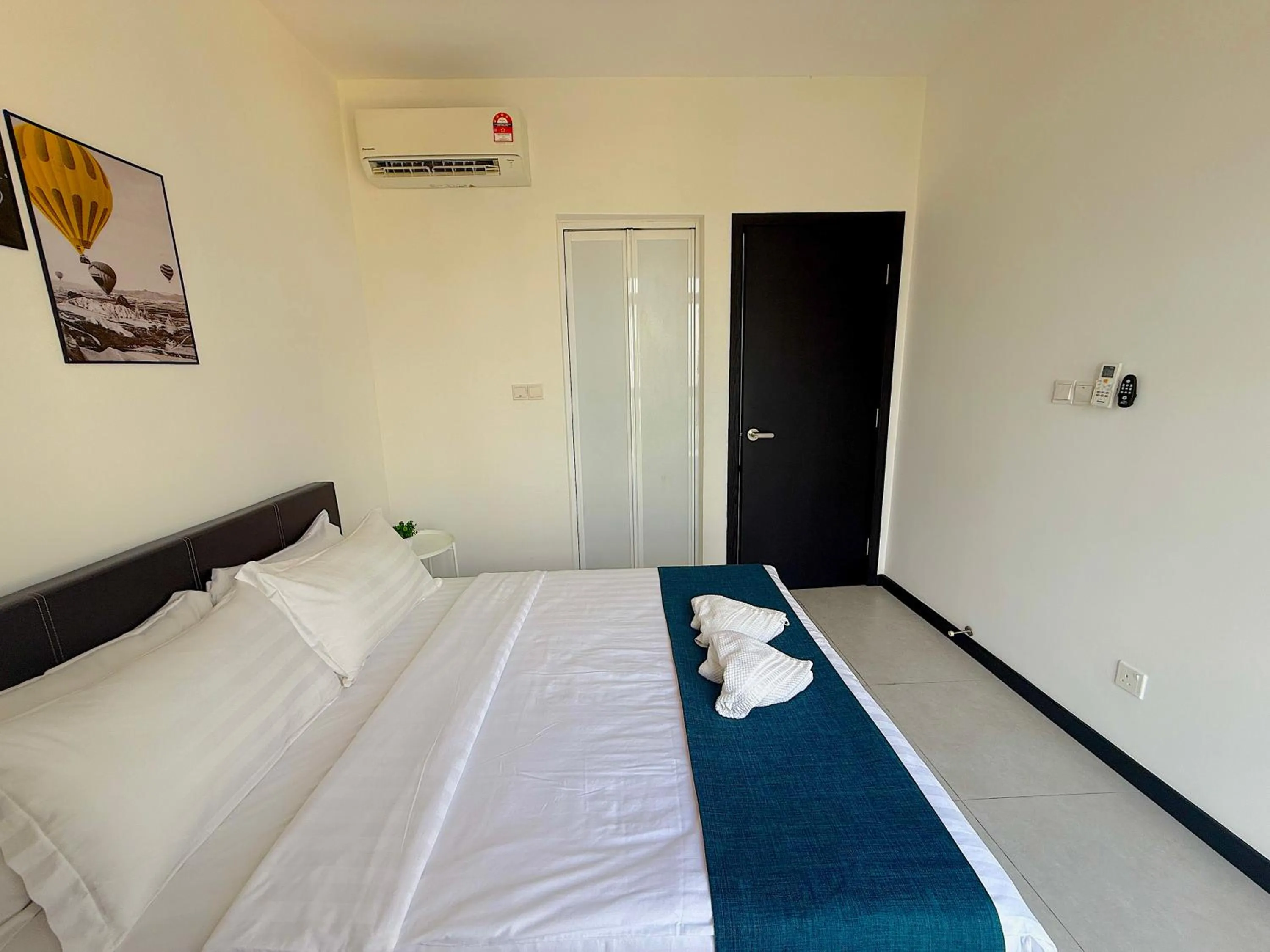 Bed in Neu Suites By Serenity Homes Near Gleneagles, KLCC & LRT