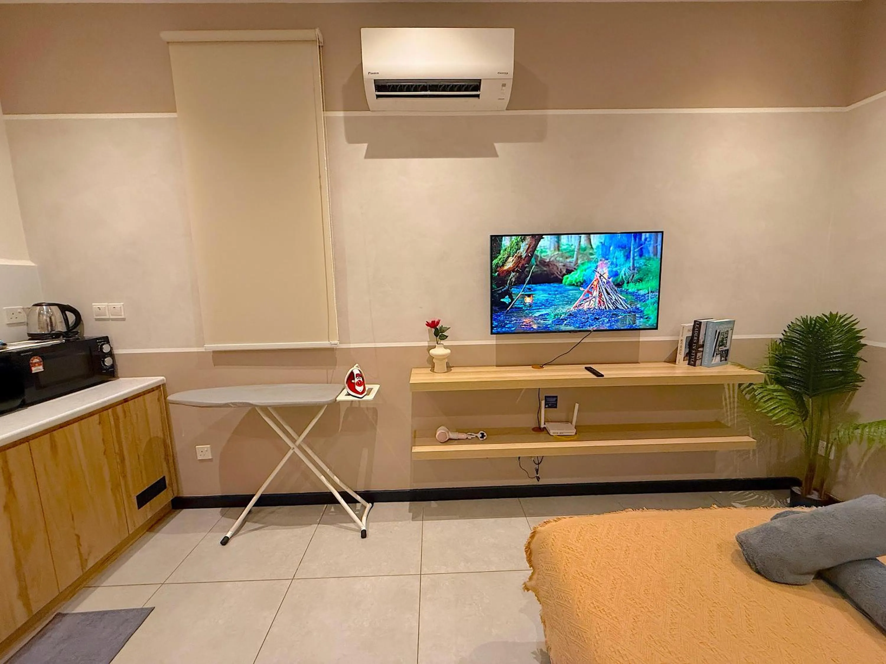 TV and multimedia in Neu Suites By Serenity Homes Near Gleneagles, KLCC & LRT