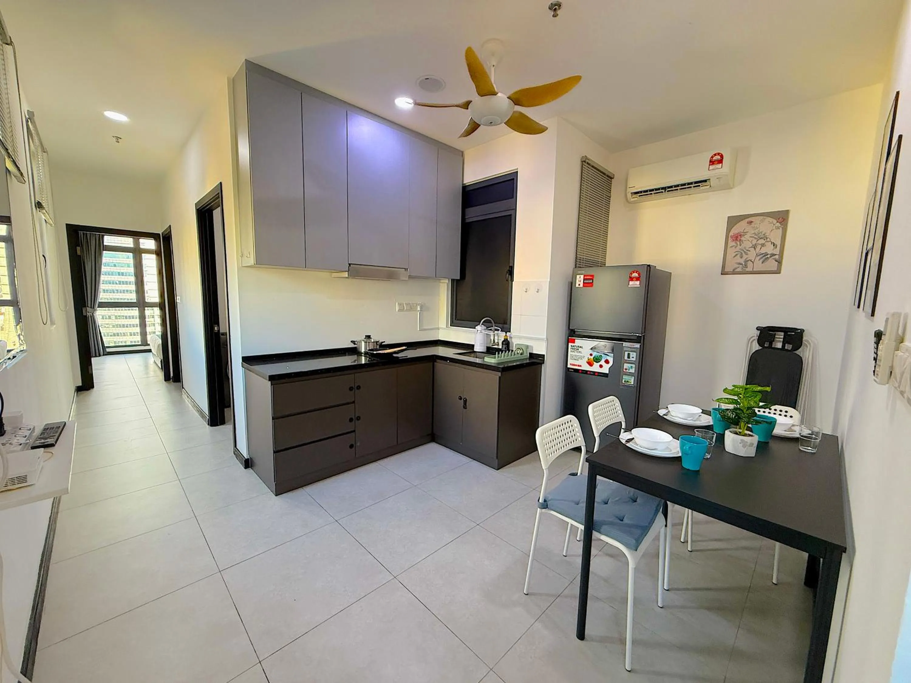 Kitchen or kitchenette in Neu Suites By Serenity Homes Near Gleneagles, KLCC & LRT