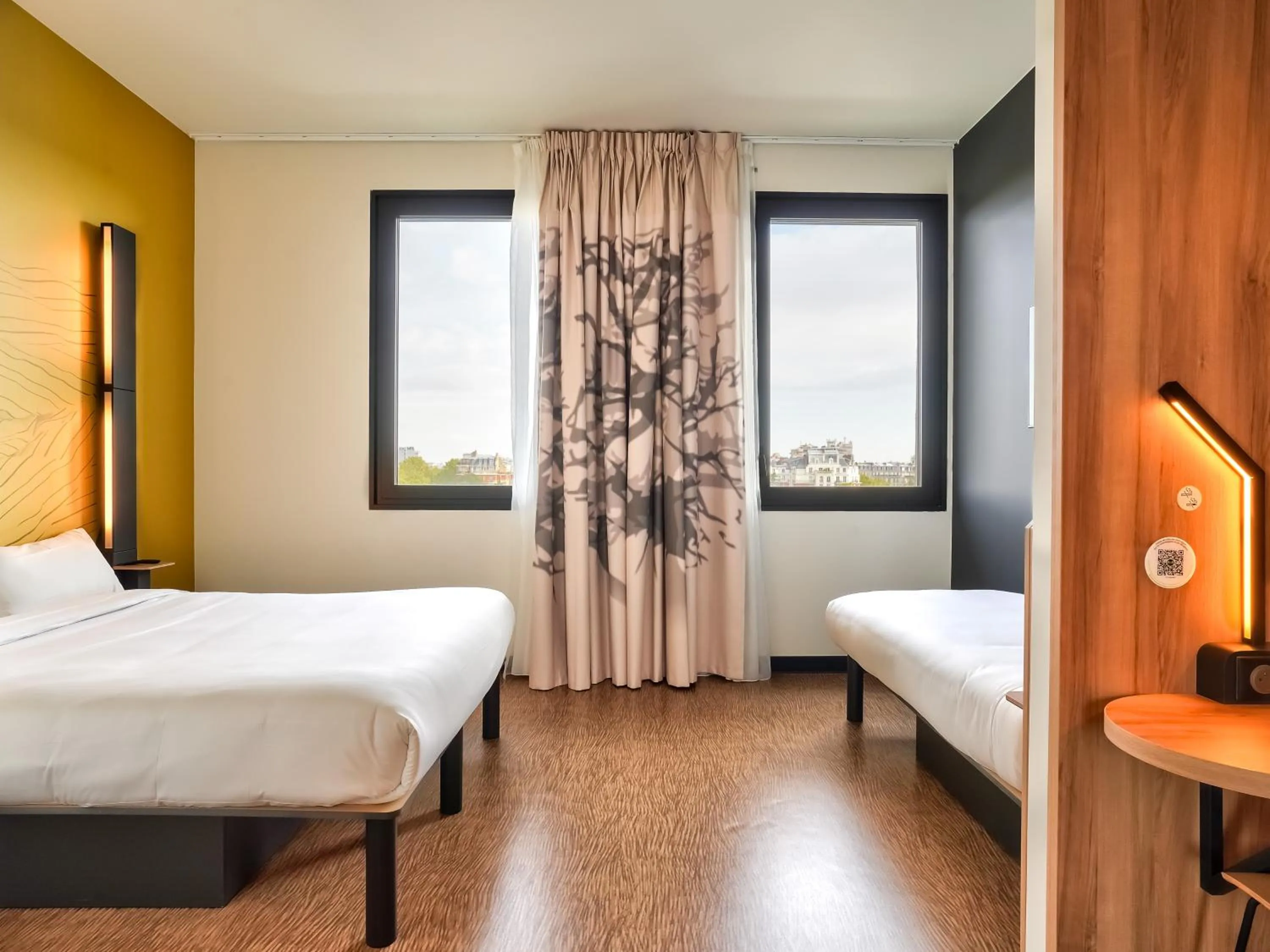 Bedroom, Bed in B&B HOTEL Paris Porte d'Orléans