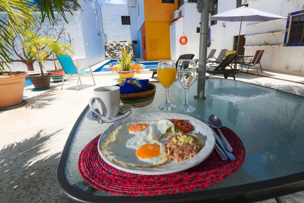 Íkaro Suites Colonial