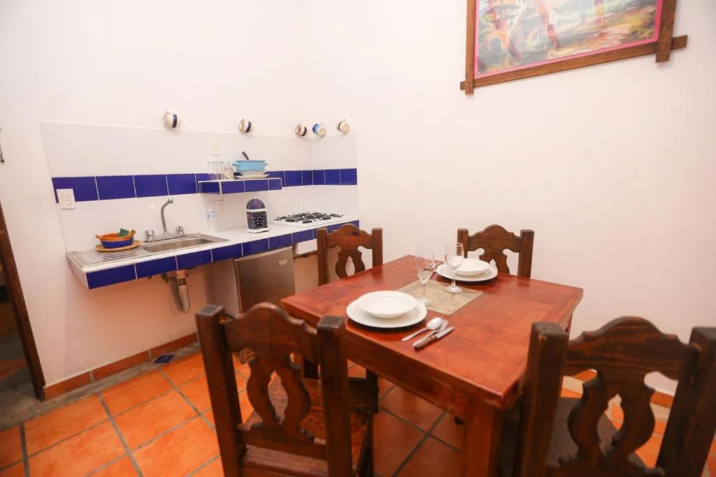 Kitchen or kitchenette in Íkaro Suites Colonial