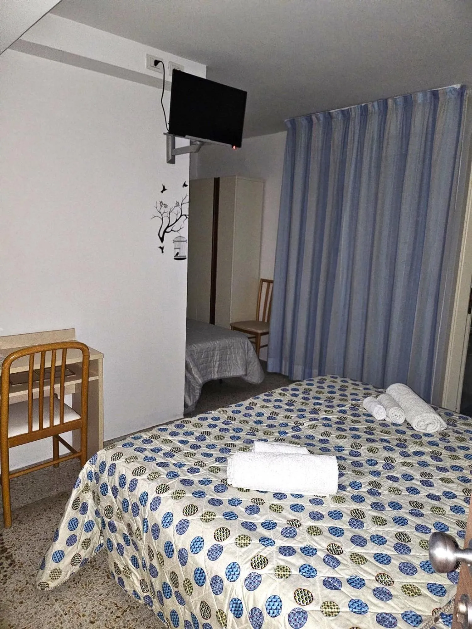 Bedroom in Hotel Villa Rosa